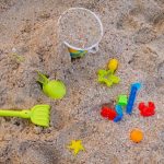 Tips bermain pasir pantai